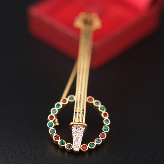 ❤️ Vintage Keyes Banjo Rhinestone Brooch – Signed – 3" Musical Motif