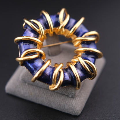 ❤️ Vintage Orena Paris Blue Enamel Wreath Brooch – Gold Tone Loop Design