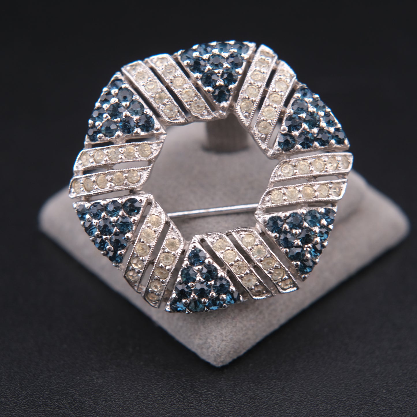 Panetta Blue &amp; Clear Rhinestone Circle Brooch – Vintage Silver-Tone Geometric Wreath Pin