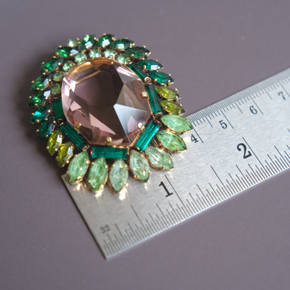 ❤️ Vintage Gold Tone Pink Glass & Green Rhinestone Halo Brooch Statement Piece