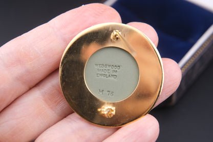 Vintage Wedgwood Jasperware Cameo Brooch – Green & White Cupid Motif with Gold-Tone Frame