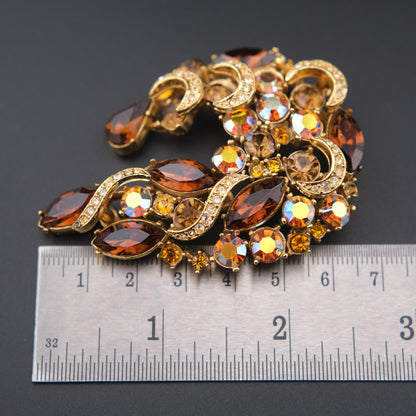 ❤️ Vintage Sphinx Amber Rhinestone Sculptural Brooch