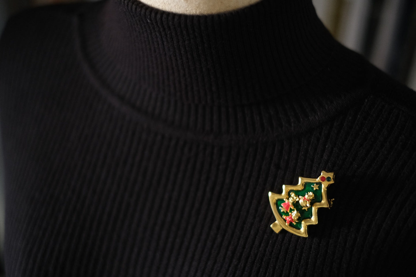 Vintage Tokyo Disneyland Christmas Tree Brooch with Mickey, Minnie & Snowman Earrings – Convertible Pendant – Rare Collectible Set