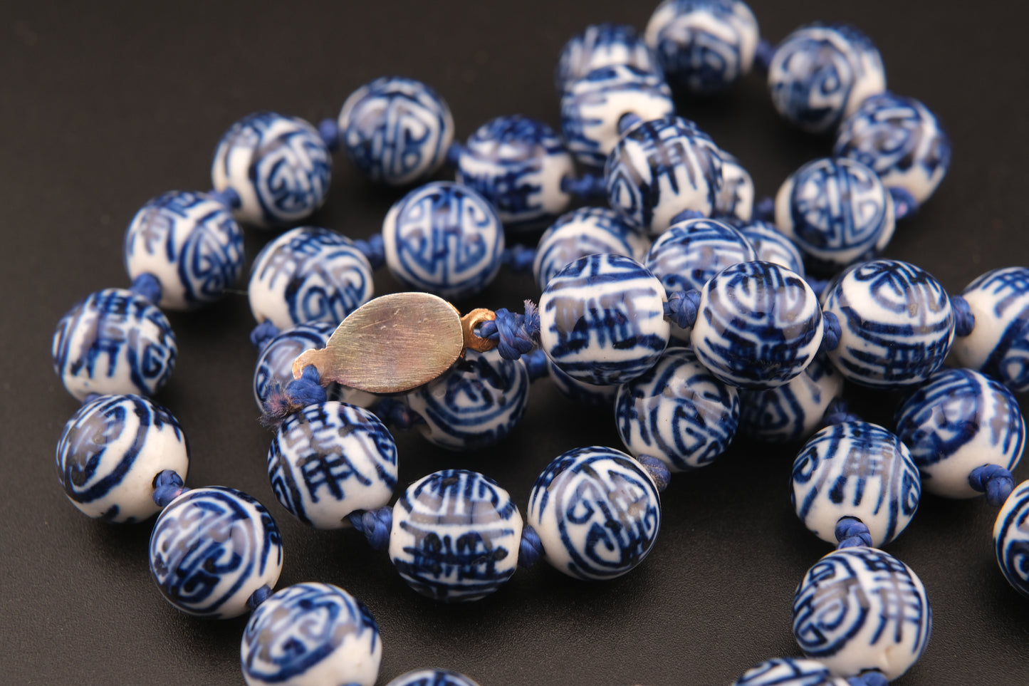 Vintage Chinese Porcelain Bead Necklace – Hand Painted Blue & White