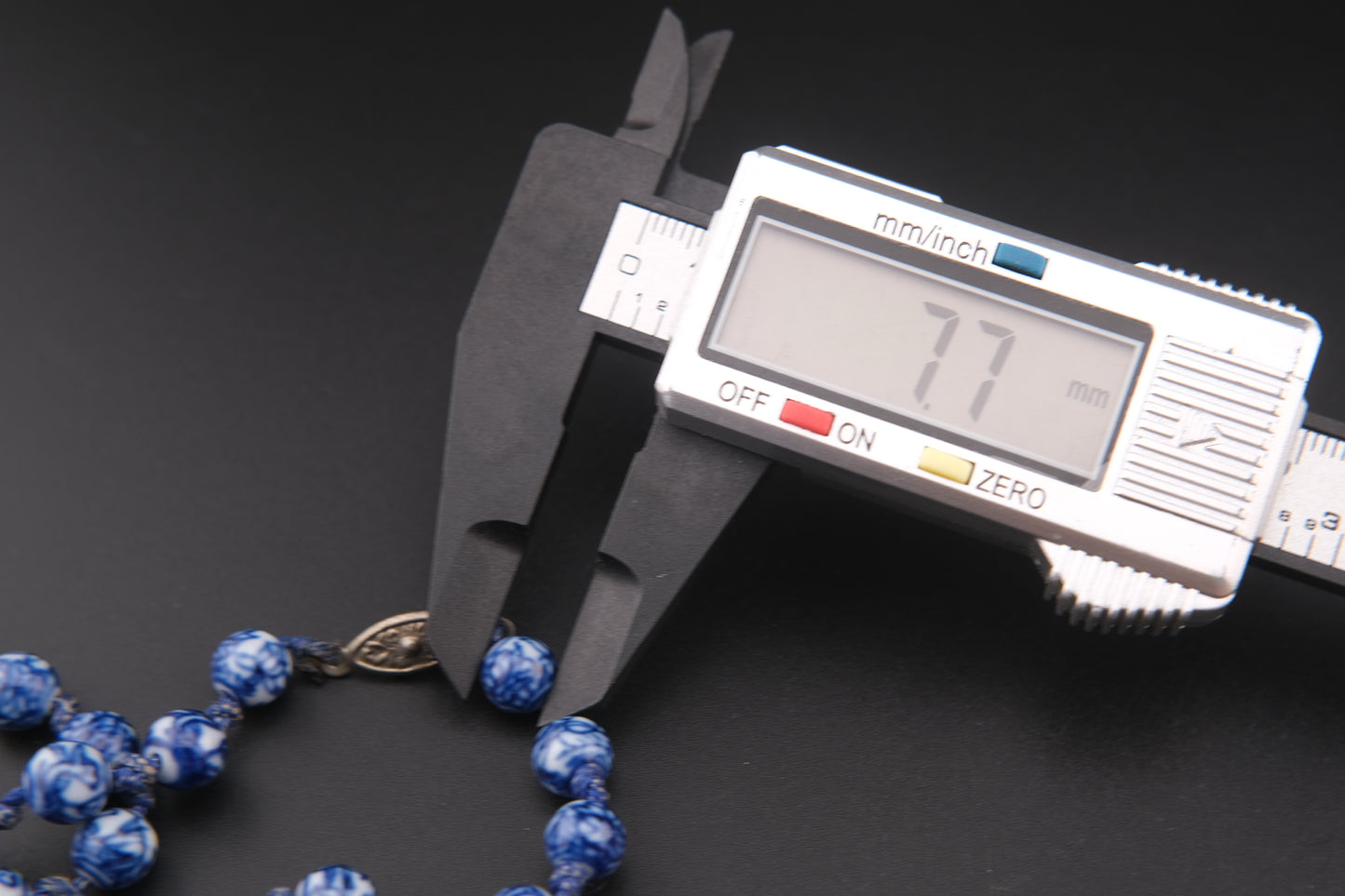 Vintage Blue and White Porcelain Bead Necklace – 19" Hand-Knotted Floral Design with Silver Tone Clasp