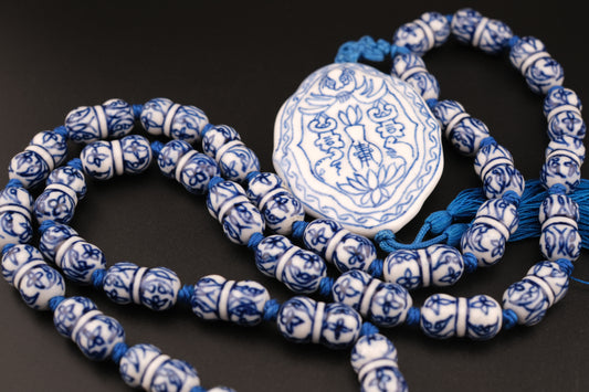 Vintage Chinese Blue & White Porcelain Pendant Necklace – Silk Knotted Dumbbell Beads with Tassel