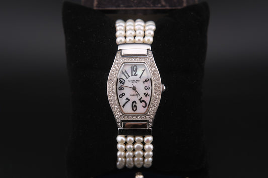 Vintage Gianfranco Toscani Watch with Genuine Pearl Bracelet and Crystal Accents