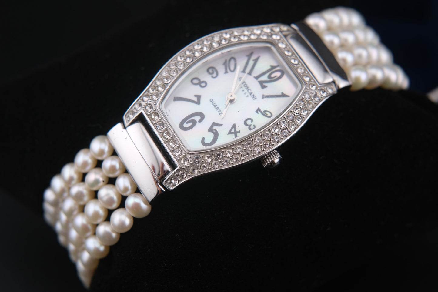 Vintage Gianfranco Toscani Watch with Genuine Pearl Bracelet and Crystal Accents