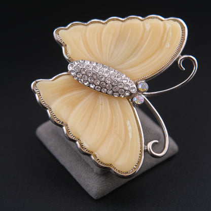 ❤️ Vintage Butterfly Brooch – Silver-Tone with Cream Resin Wings & Rhinestone Body