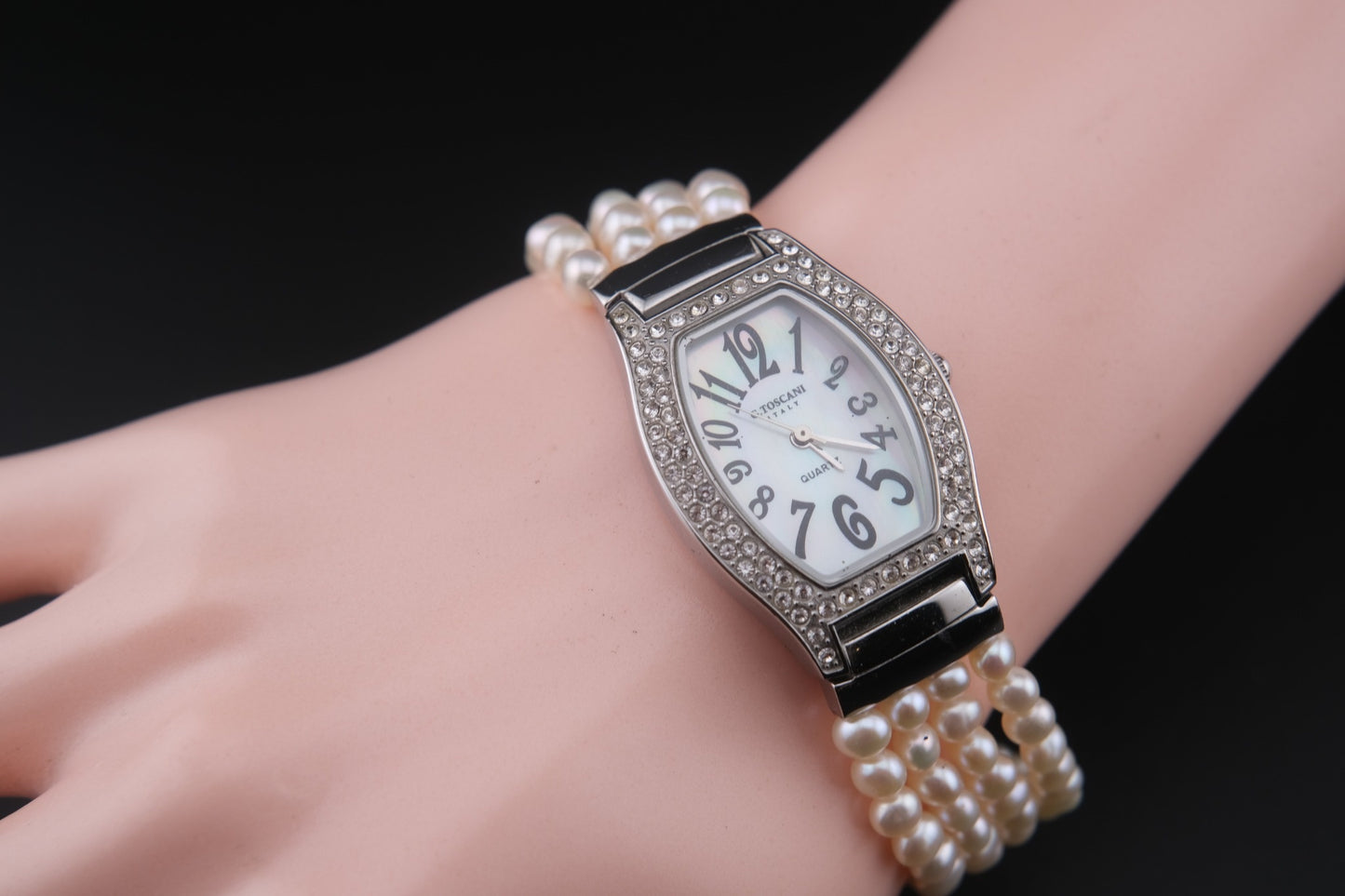 Vintage Gianfranco Toscani Watch with Genuine Pearl Bracelet and Crystal Accents