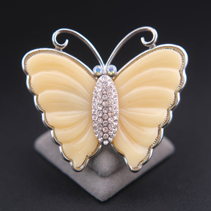 ❤️ Vintage Butterfly Brooch – Silver-Tone with Cream Resin Wings & Rhinestone Body