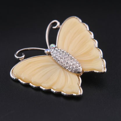 ❤️ Vintage Butterfly Brooch – Silver-Tone with Cream Resin Wings & Rhinestone Body