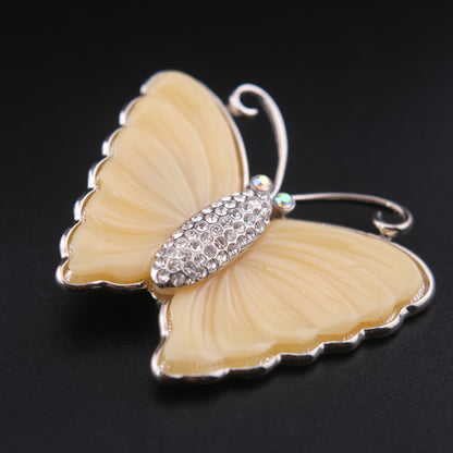❤️ Vintage Butterfly Brooch – Silver-Tone with Cream Resin Wings & Rhinestone Body