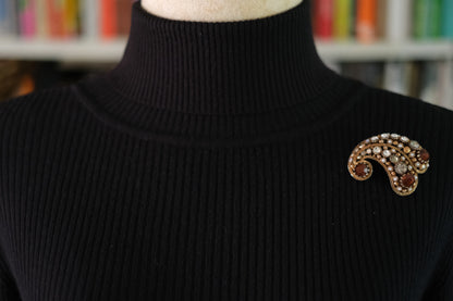 Vintage Nina Ricci Paisley Brooch – Gold-Tone with Rhinestones & Faux Pearls