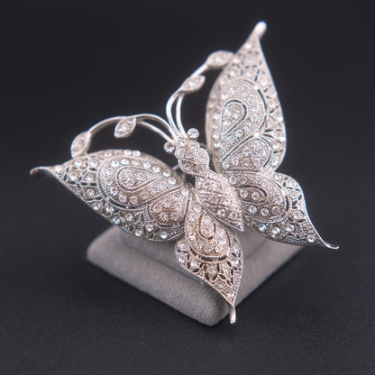❤️ Vintage JHS Crystal Pavé Butterfly Brooch – Silver Tone Filigree Style