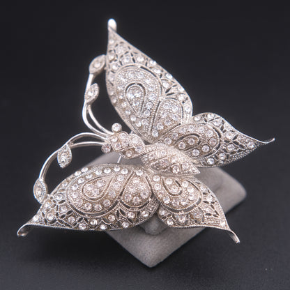 ❤️ Vintage JHS Crystal Pavé Butterfly Brooch – Silver Tone Filigree Style