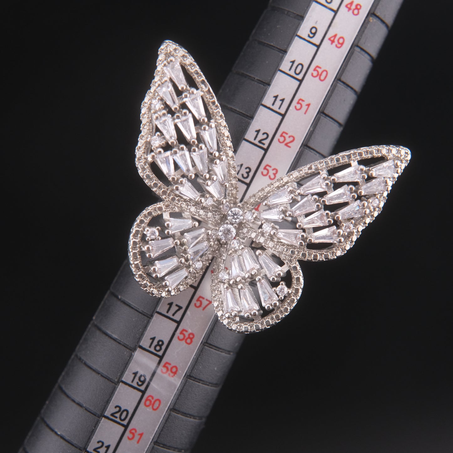 ❤️ Vintage Silver Tone Rhinestone Butterfly Statement Adjustable Ring