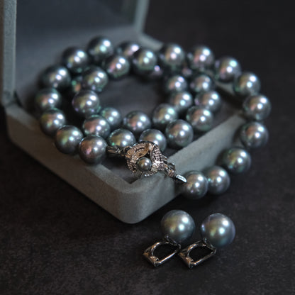 ❤️Majorica Grey Pearl Necklace & Earrings Set – SV Clasp