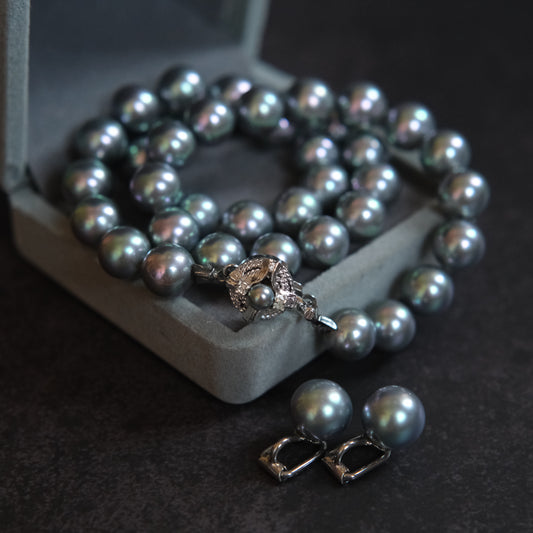 ❤️Majorica Grey Pearl Necklace & Earrings Set – SV Clasp
