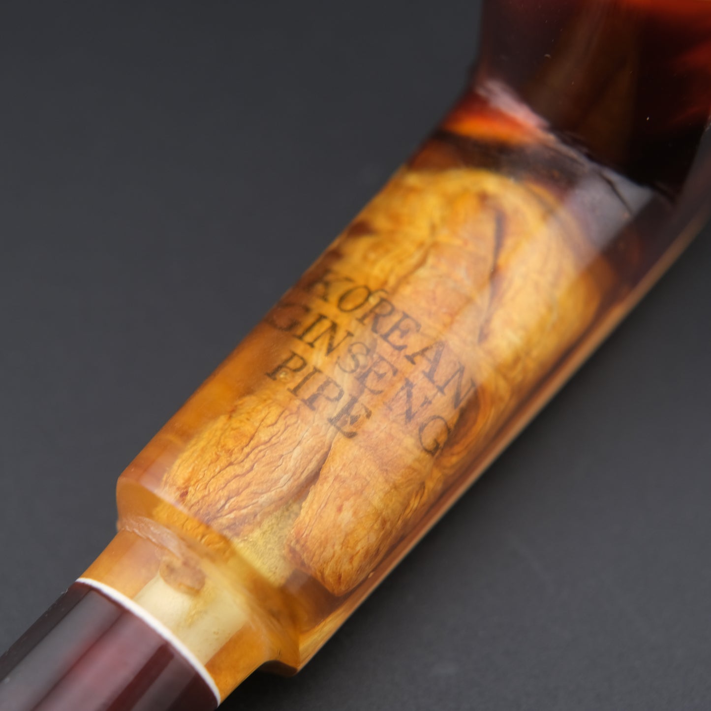 Vintage Korean Ginseng Pipe in Lucite – Collectible Tobacco Pipe with Real Ginseng Root & Original Box