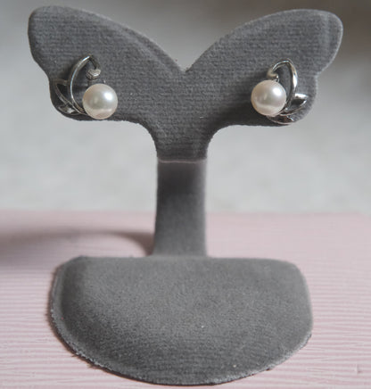 ❤️Mikimoto 6.5mm Pearl Stud Earrings Silver with Box