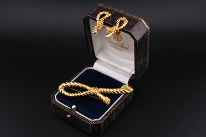 Vintage Crystalline Company (Pranda) Gold-Tone Ribbon Brooch & Clip-On Earrings Set