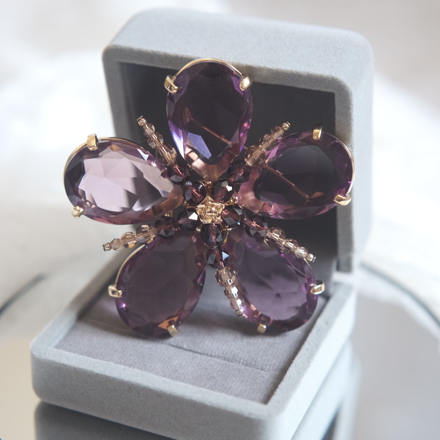 ❤️ Vintage Swarovski Amethyst Crystal Flower Brooch – 2.5” Signed Swan