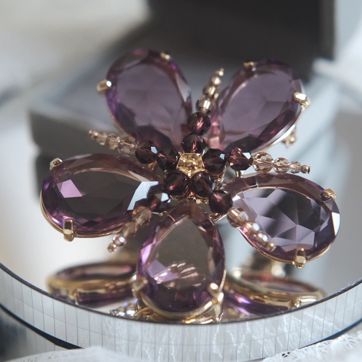 ❤️ Vintage Swarovski Amethyst Crystal Flower Brooch – 2.5” Signed Swan