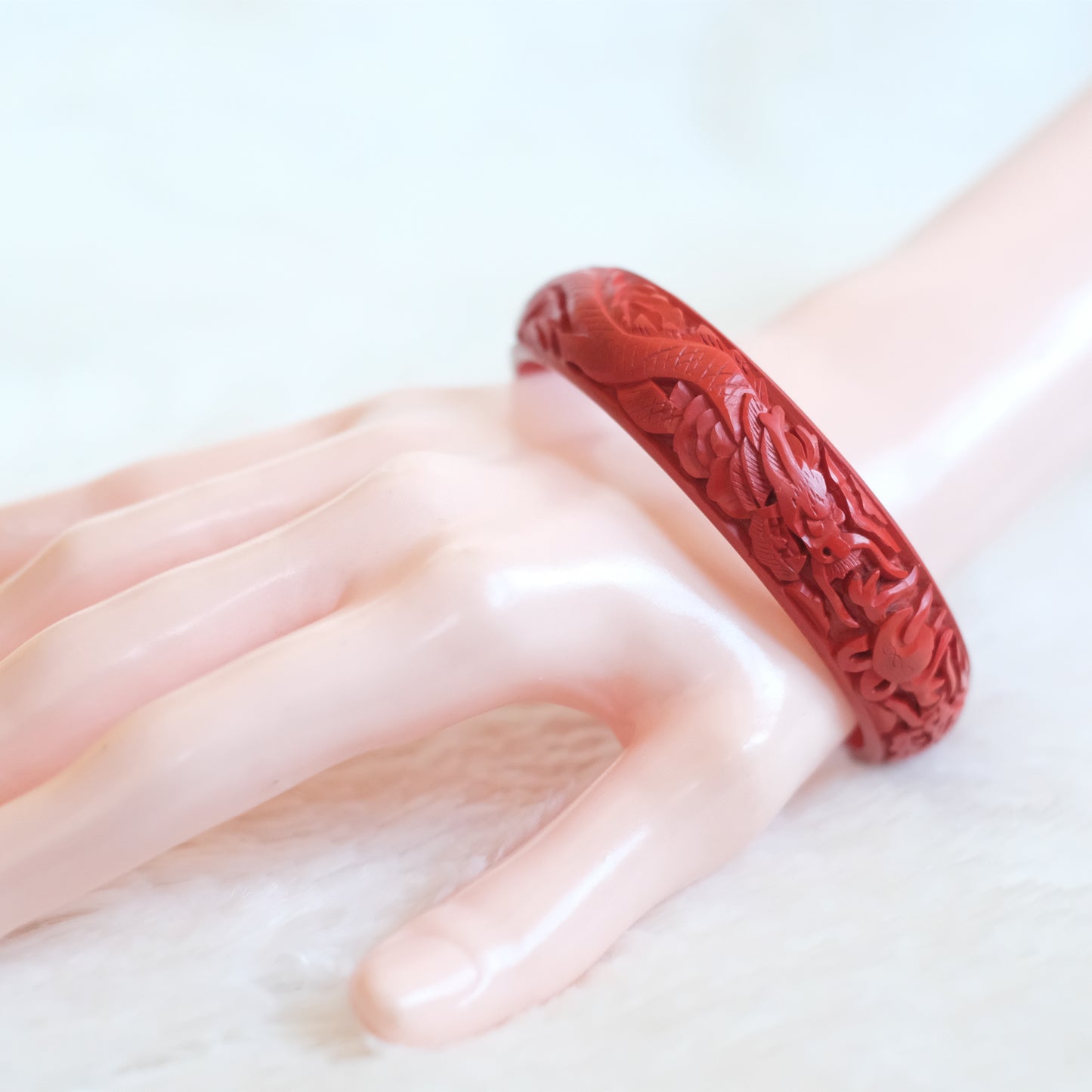 ❤️ Vintage Cinnabar Double Dragon Carved Bangle
