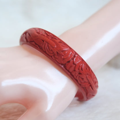 ❤️ Vintage Cinnabar Double Dragon Carved Bangle