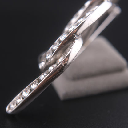 ❤️ Vintage Joconde Silver-Tone Rhinestone Sculptural Swirl Brooch – Statement Piece