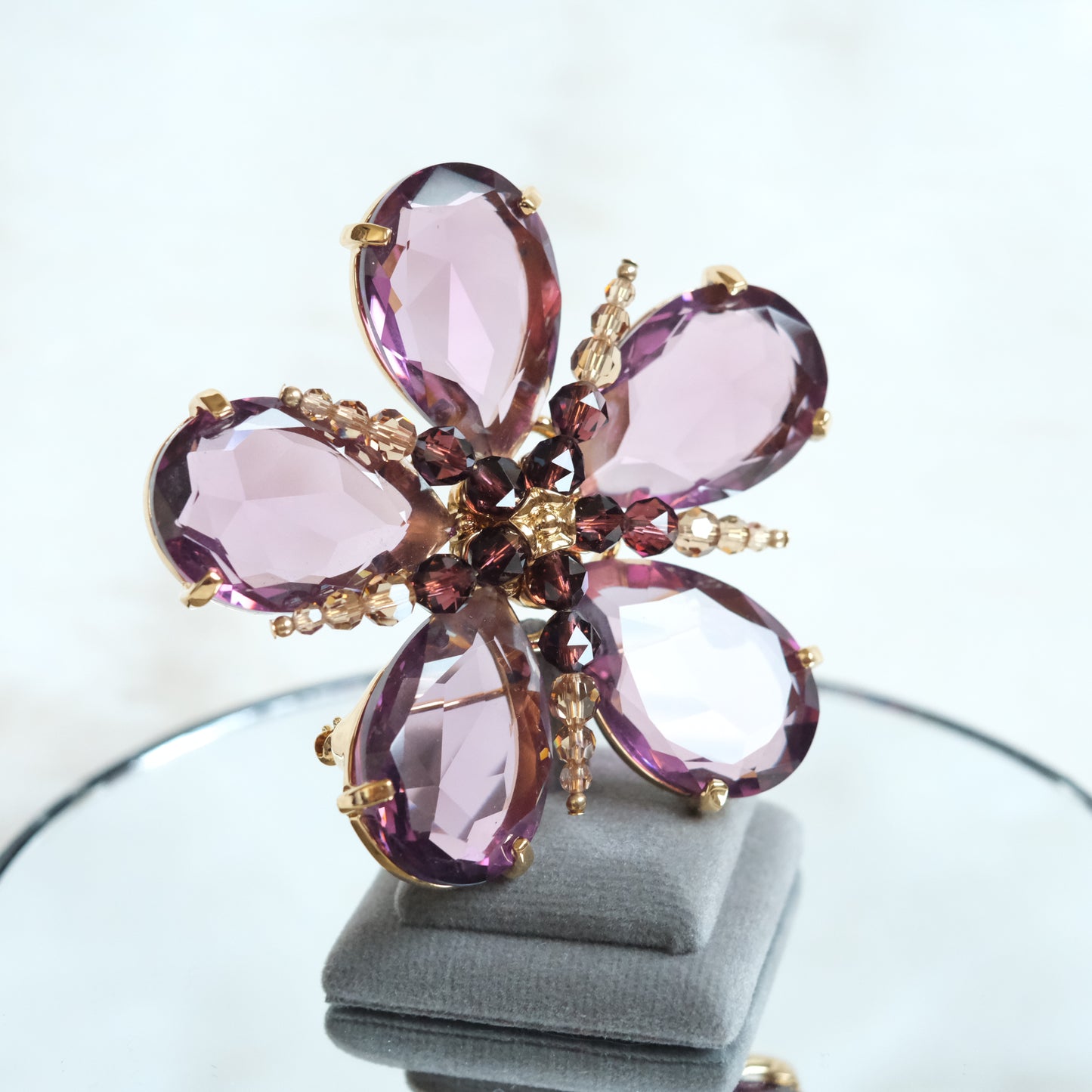 ❤️ Vintage Swarovski Amethyst Crystal Flower Brooch – 2.5” Signed Swan