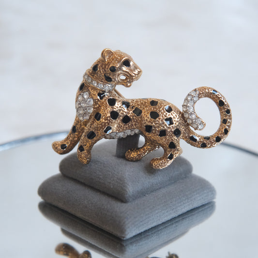 Vintage Attwood Leopard Brooch – Gold Tone & Crystal – Boxed