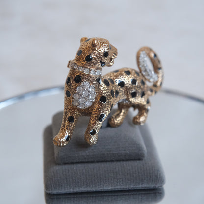 ❤️ Vintage Attwood Leopard Brooch – Gold Tone & Crystal – Boxed
