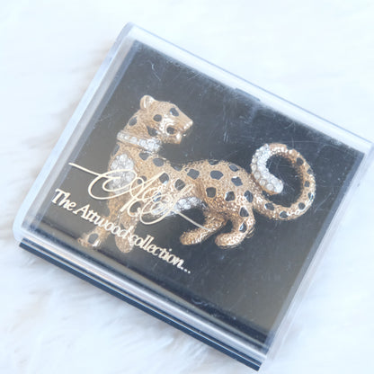 ❤️ Vintage Attwood Leopard Brooch – Gold Tone & Crystal – Boxed