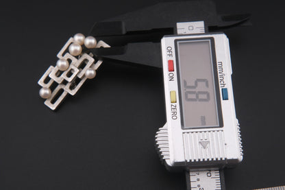 Tasaki Modernist Pearl Brooch – Sterling Silver 925 with Geometric Openwork Design