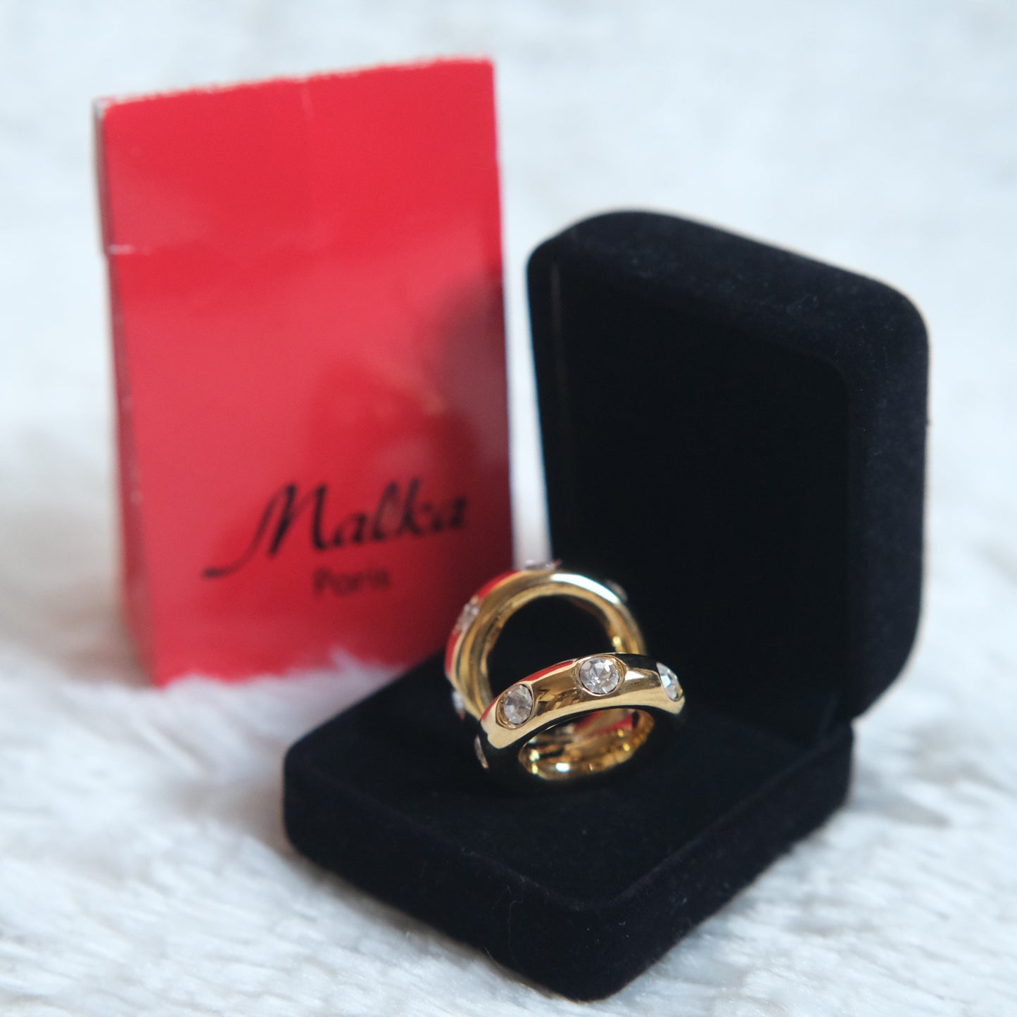 ❤️ Malka Paris Gold Tone Crystal Scarf Ring