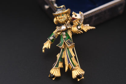 ❤️ Vintage Sphinx Figural Scarecrow Brooch Gold Tone Enamel Crystal