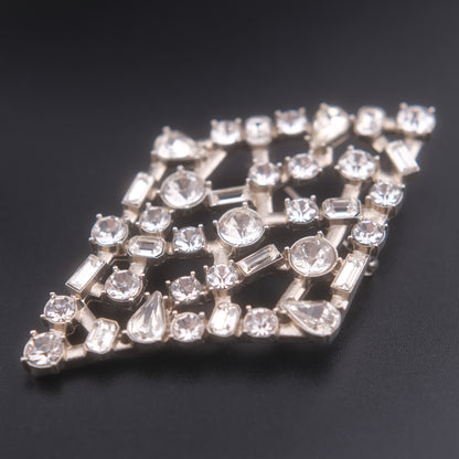 ❤️ Vintage Large Openwork Crystal Rhinestone Statement Brooch – Geometric Sculptural Design, Silver-Tone
