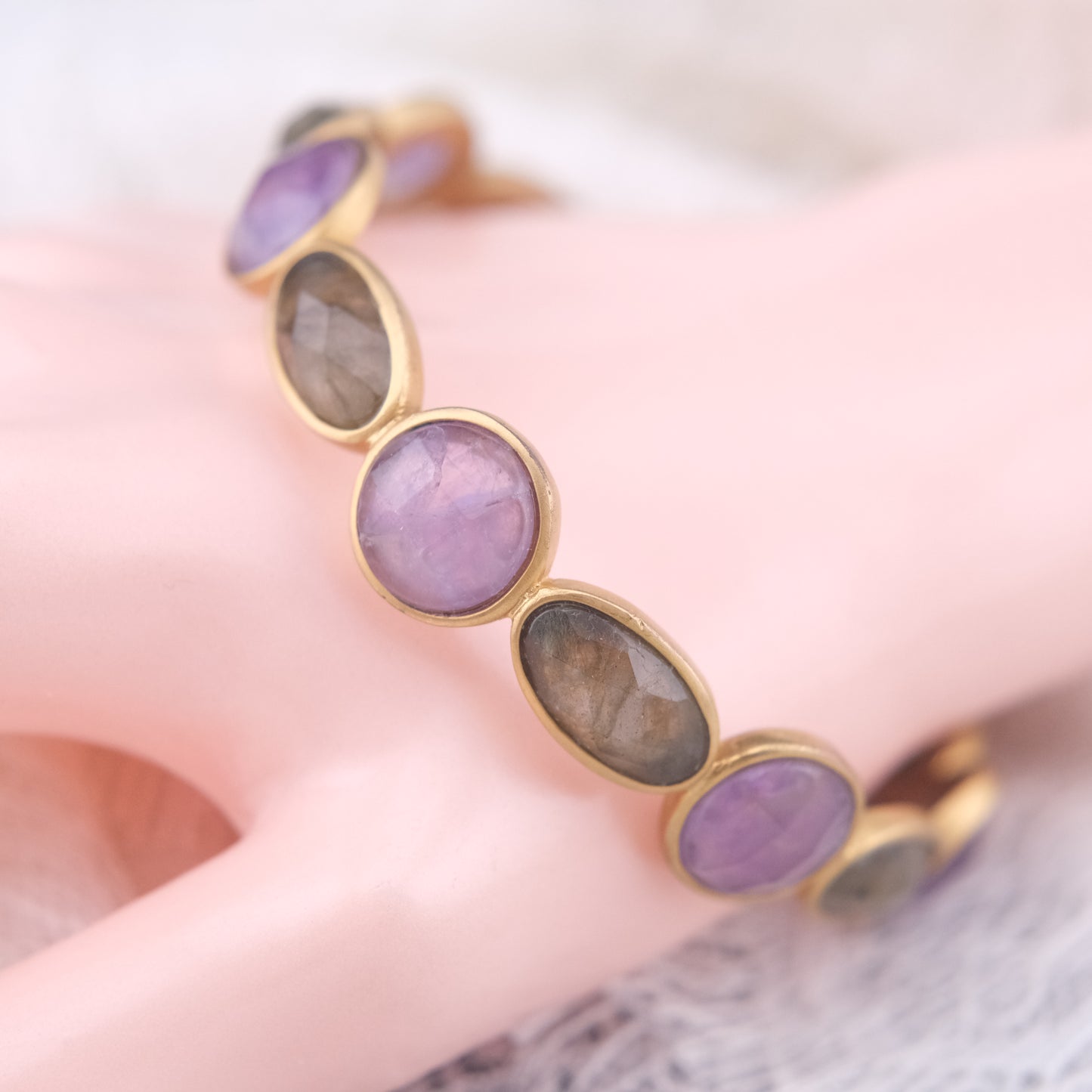 Vintage Lucas Jack Amethyst & Labradorite Bracelet – Gold-Tone Setting