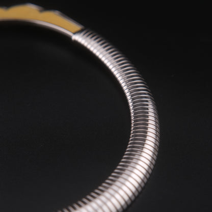 ❤️ Vintage Monet Silver-Tone Collar Necklace with Cream & Black Enamel Centerpiece