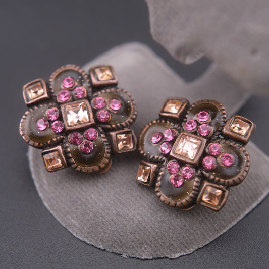 ❤️ Vintage Taratata France Clip-On Earrings Bronze Tone Pink Rhinestone Enamel Floral Geometric 2cm