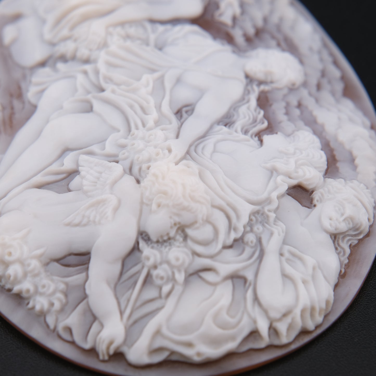 ❤️ Large Vintage Hand Carved Shell Cameo – Signed Artist – Mythological Scene with Cherubs – 3" Collector Cameo