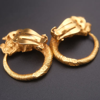 Vintage ALVA Lion Head Hoop Clip-On Earrings – Textured Gold Tone Hellenistic-Inspired Design