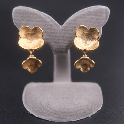 ❤️ Vintage DELPHINE NARDIN PARIS Floral Drop Earrings Matte Gold Tone Sculptural Flower Earrings