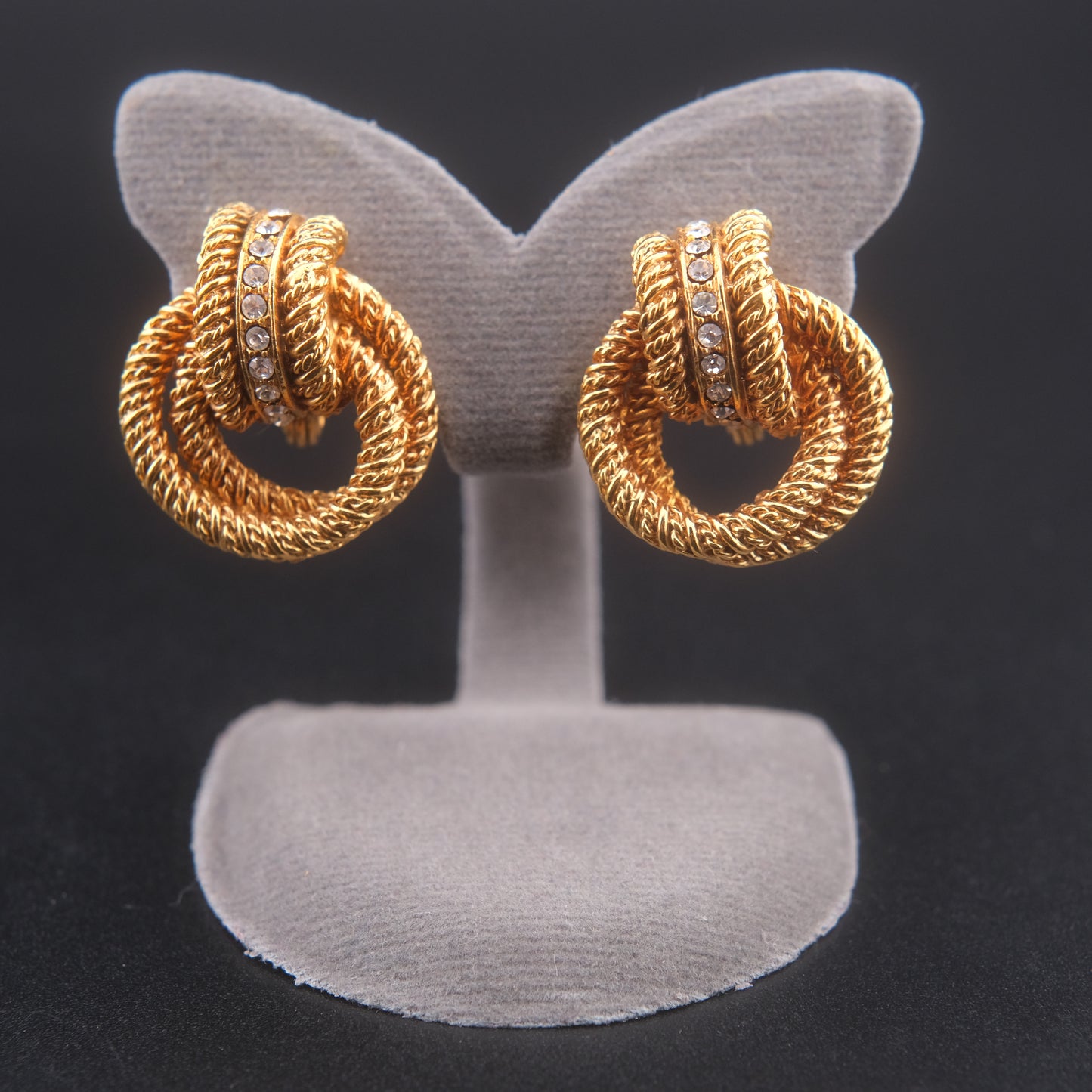 ❤️ Vintage VB Gold Tone Rope Knot Clip-On Earrings with Rhinestones