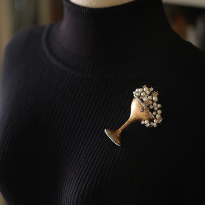 ❤️ Vintage Graziano 2000 Champagne Glass Brooch Faux Pearl Austrian Crystal Gold Enamel Millennium Celebration Pin