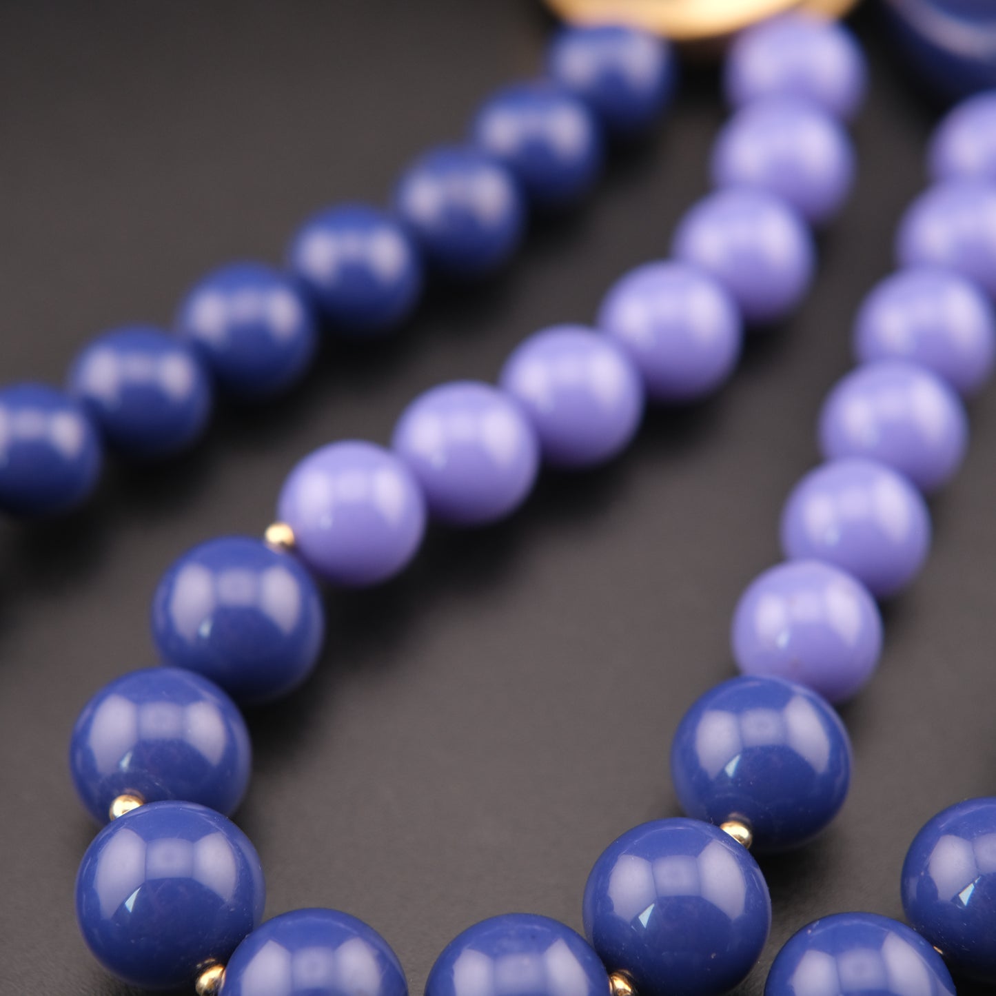 ❤️ Kunio Matsumoto for Trifari Double Strand Necklace Blue Resin Statement 1980s