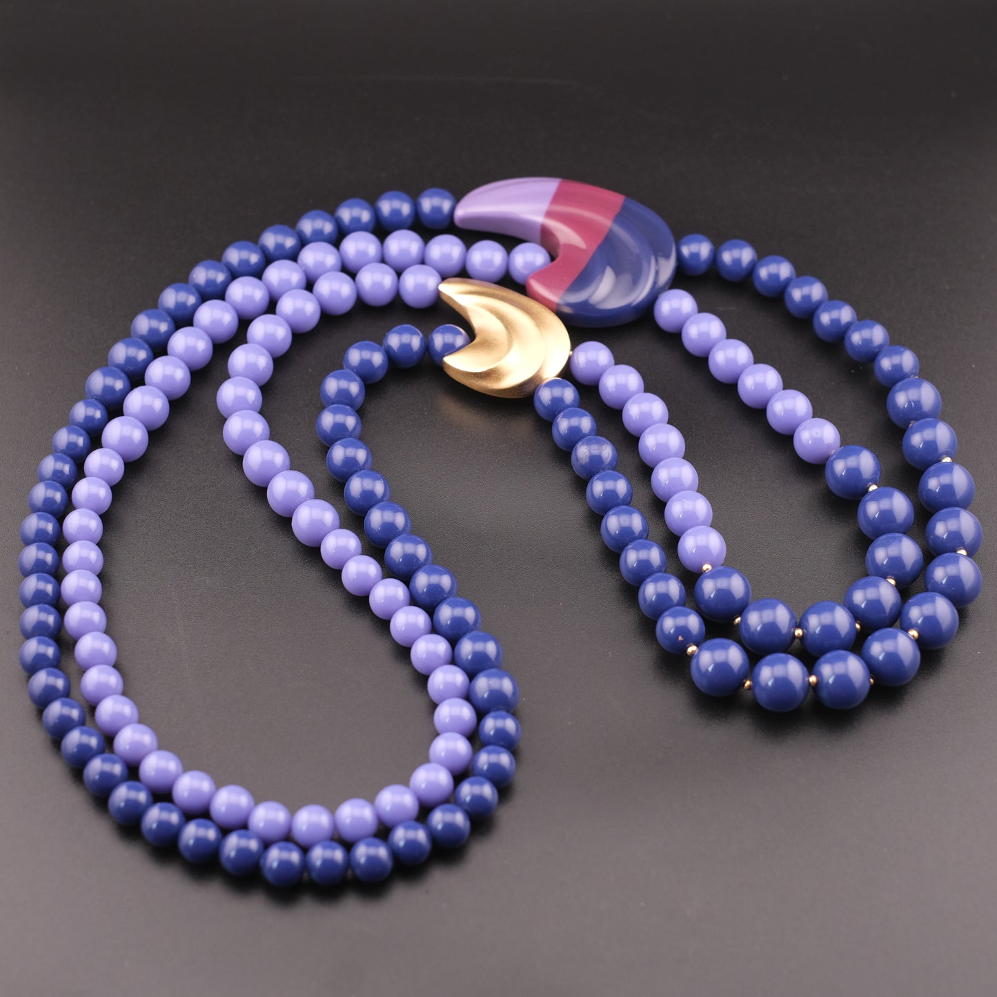❤️ Kunio Matsumoto for Trifari Double Strand Necklace Blue Resin Statement 1980s