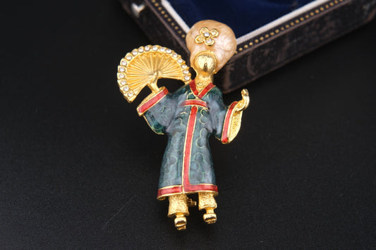 Graceful Fan Dancer Brooch – Unsigned CINER Style – Enamel & Rhinestone Figural Pin